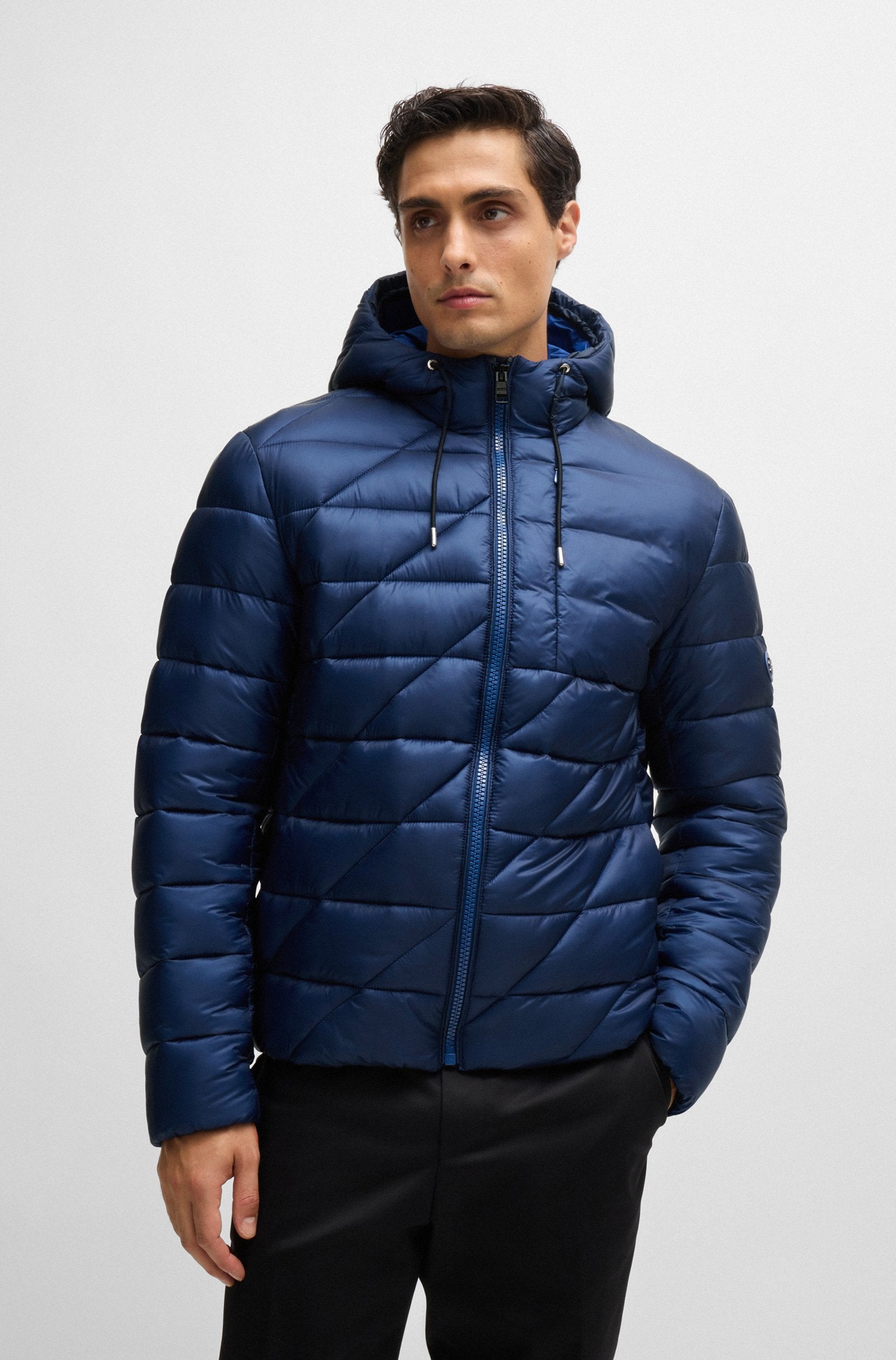 Chaqueta repelente al agua con monograma Double B