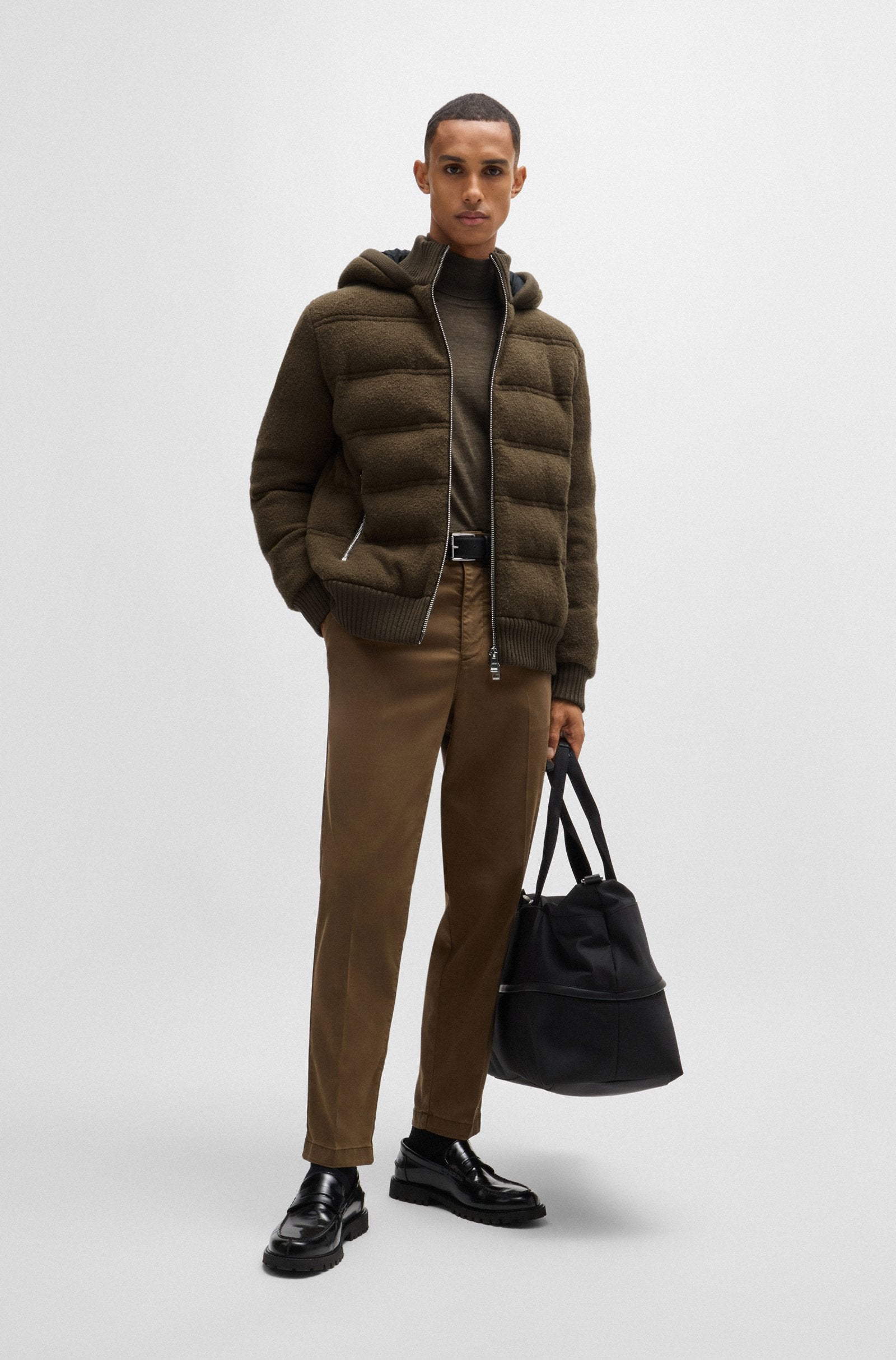 Chaqueta relaxed fit en mezcla de lana con monograma Double B