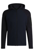 Chaqueta de punto con parte delantera acolchada