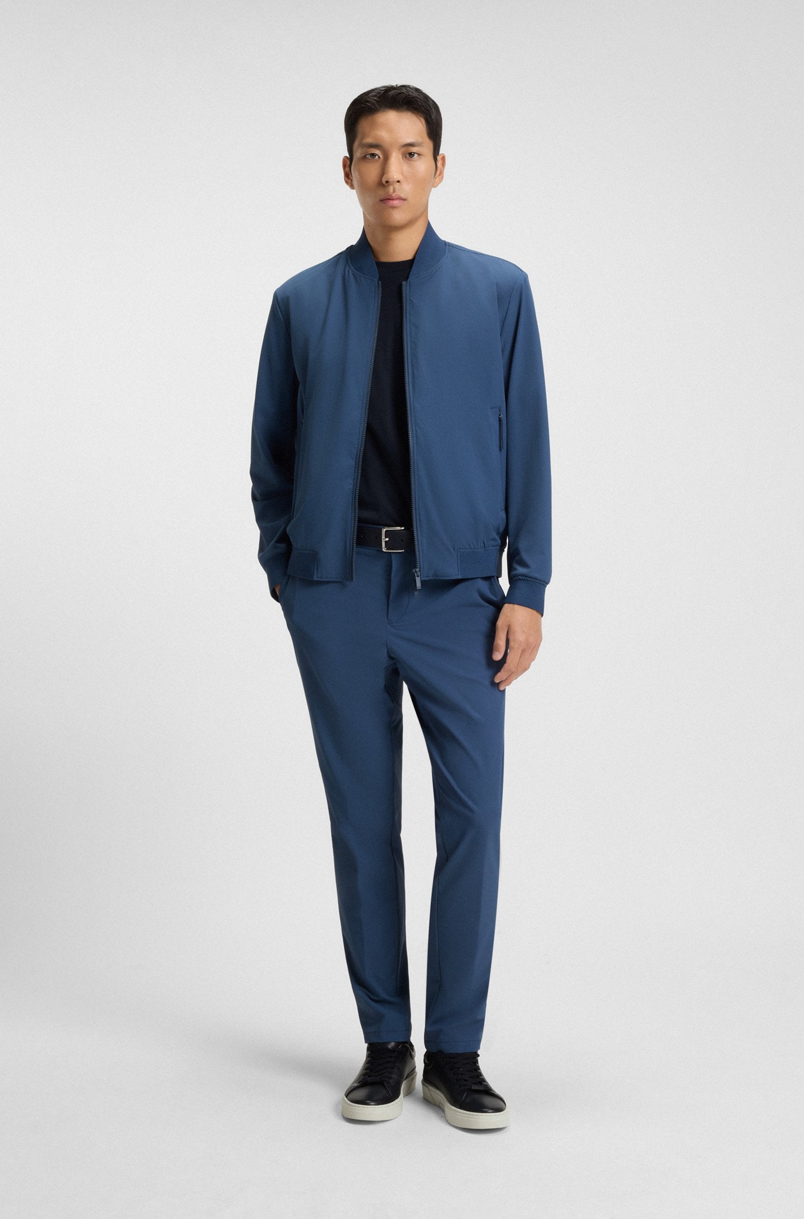 Chaqueta bomber slim fit con ribetes de punto