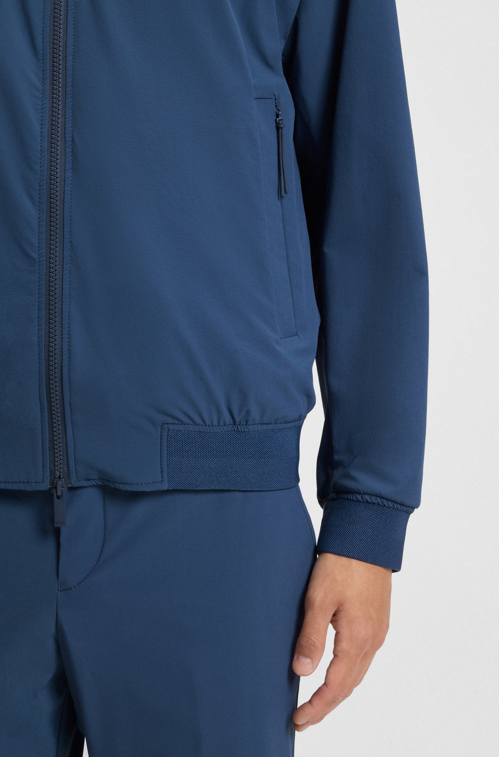 Chaqueta bomber slim fit con ribetes de punto