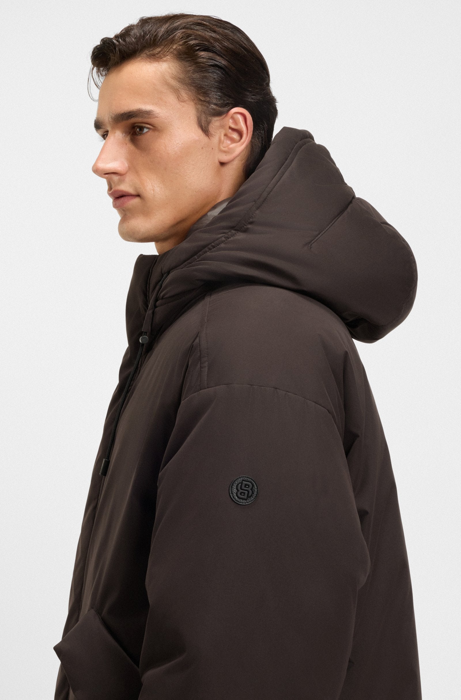 Cazadora repelente al agua en microfibra aterciopelada