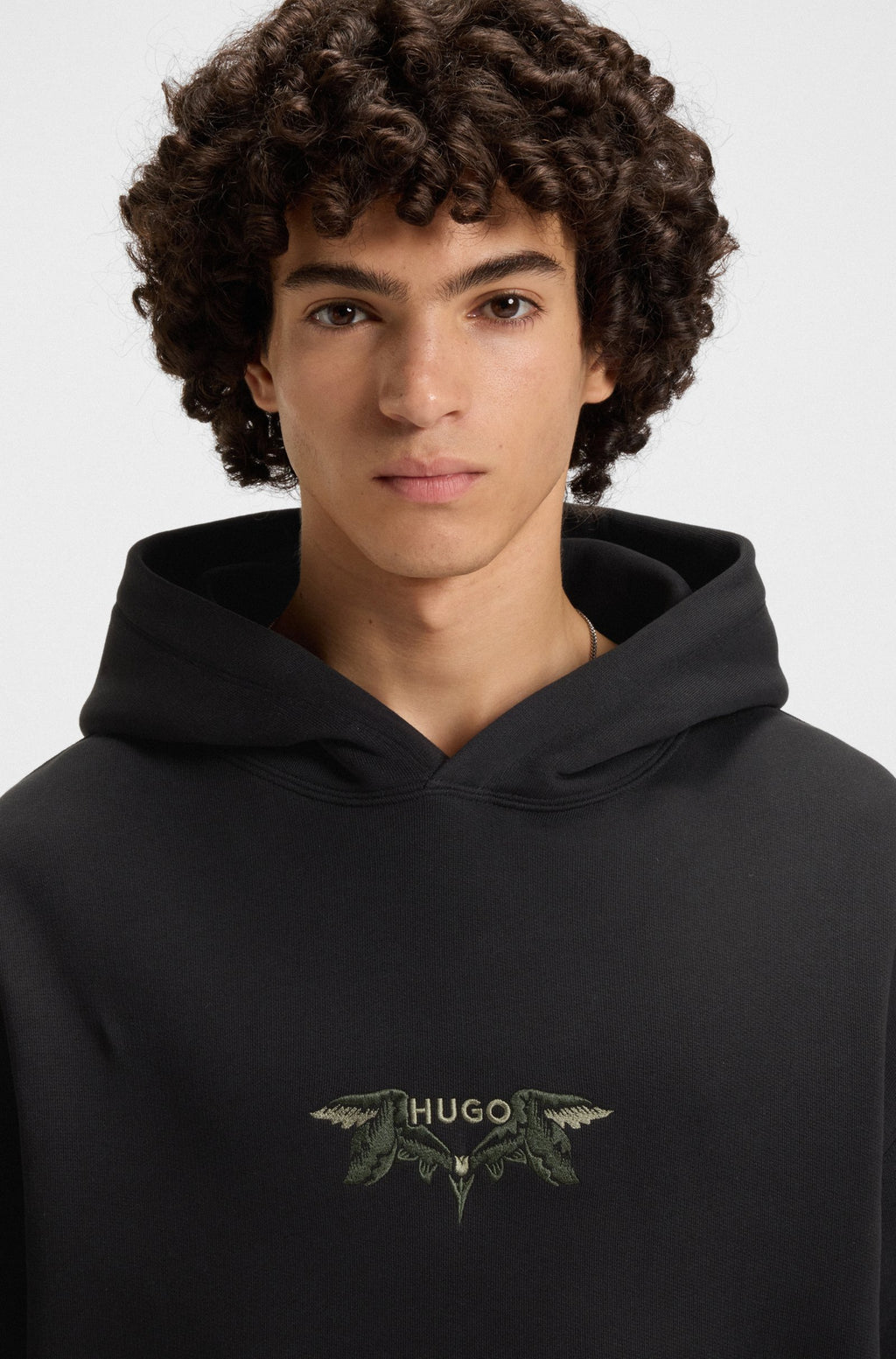 Sudadera con capucha en felpa de algodón con ilustración bordada