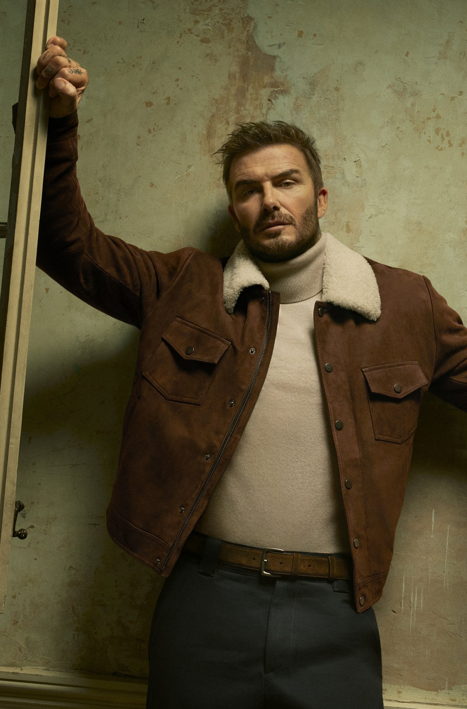 Cazadora de piel BECKHAM x BOSS con cuello de piel