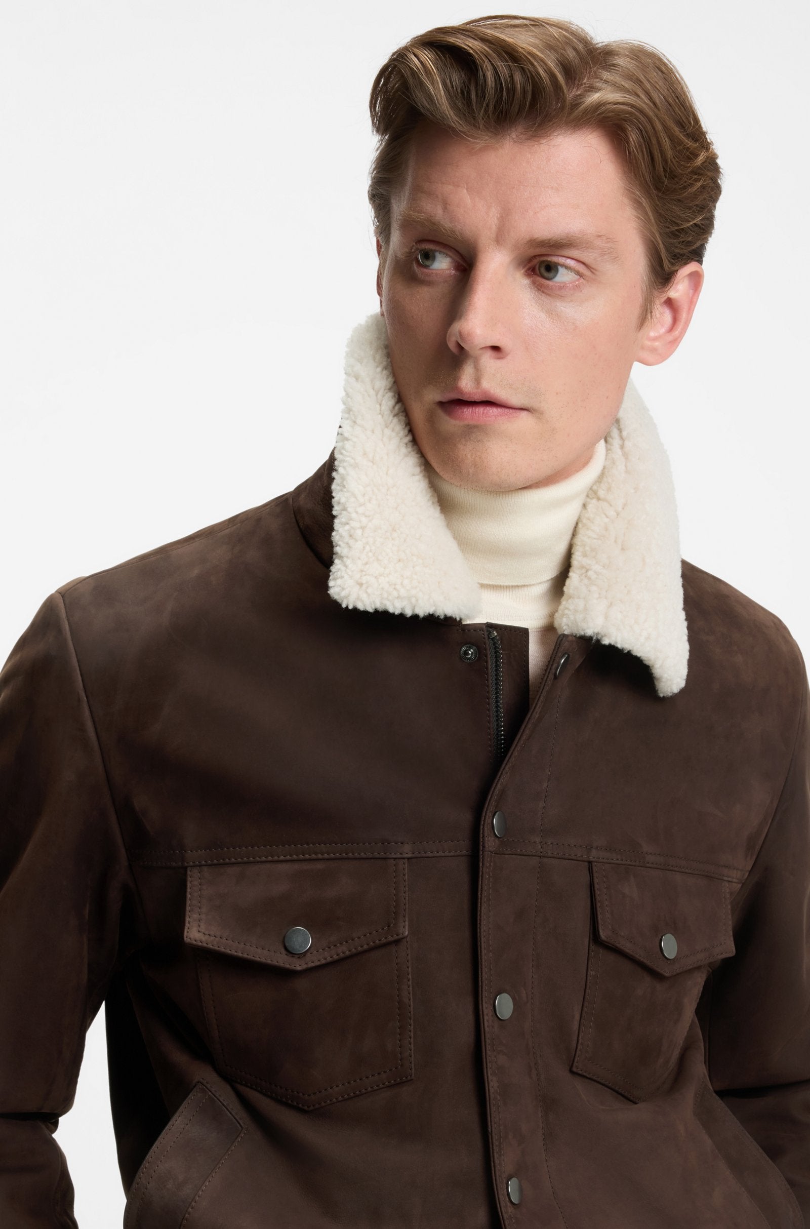 Cazadora de piel BECKHAM x BOSS con cuello de piel