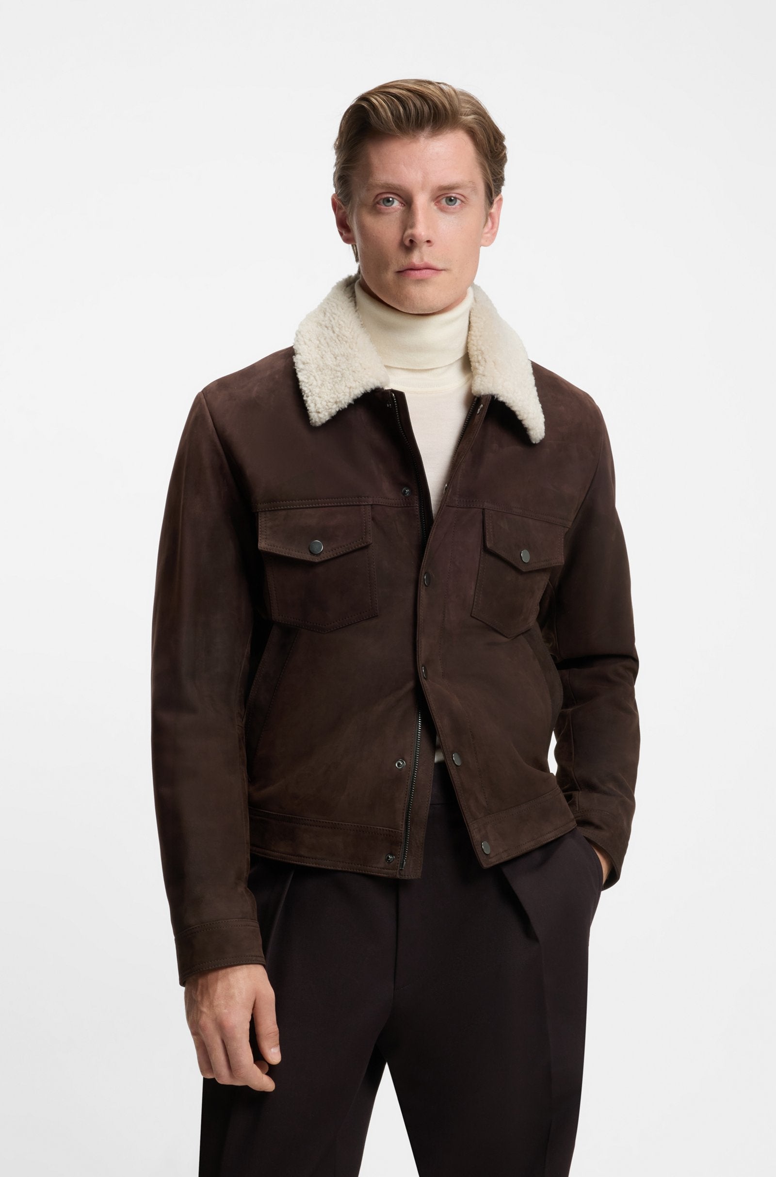 Cazadora de piel BECKHAM x BOSS con cuello de piel