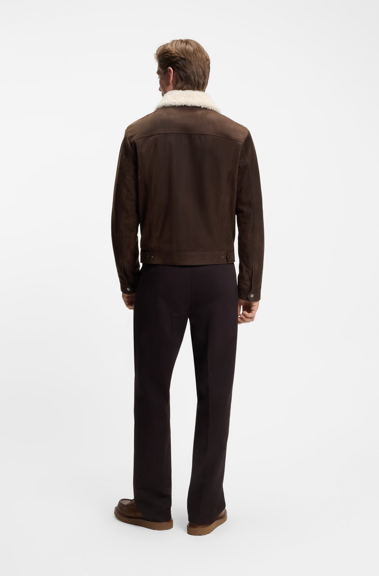 Cazadora de piel BECKHAM x BOSS con cuello de piel