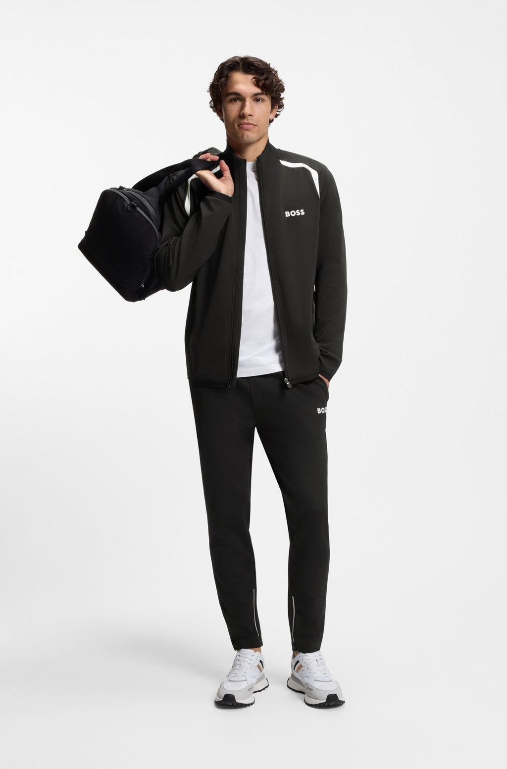 Sudadera con cremallera en tejido de gabardina elástico con propiedades termorreguladoras